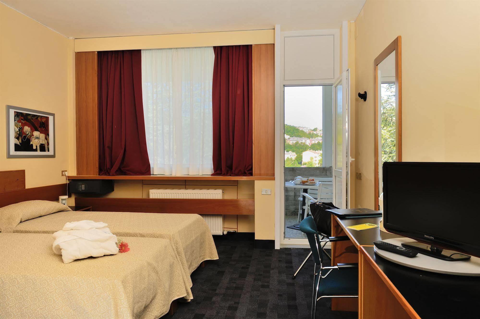 Hotel Santoli Porretta Terme Exterior photo